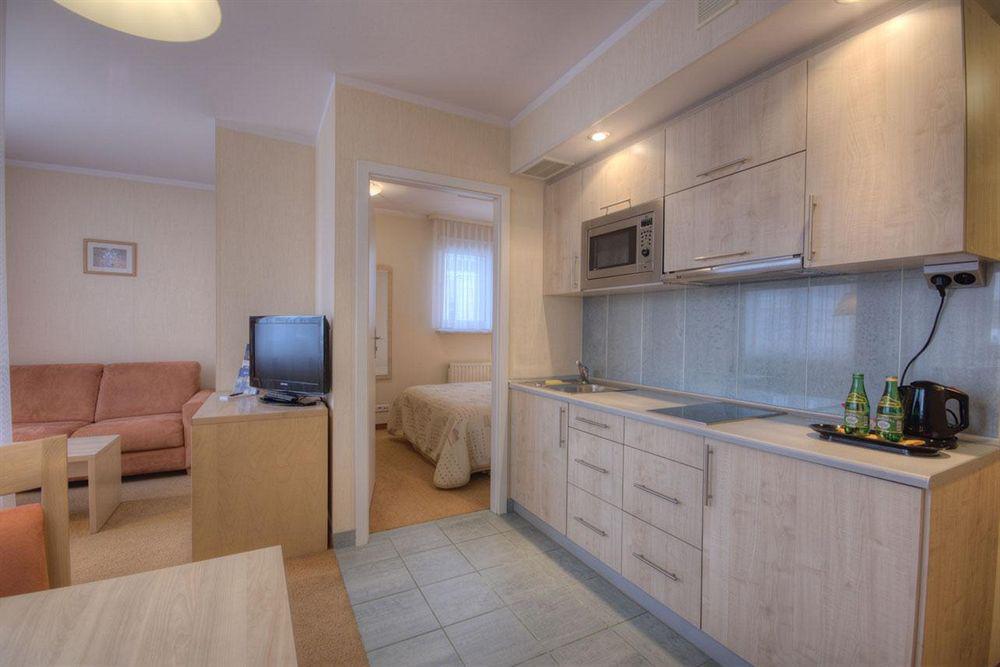 Apartamenty Zgoda Warszawa By Desilva Exterior photo